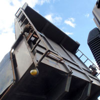 販売　トラック/散水車/特殊車両　金澤重車輌　富山市水橋